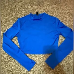 3 pack with 2 long sleeves crop top and tank top crop top